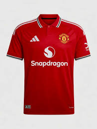 Manchester Unitedin kotipaita kaudelle 2026–27